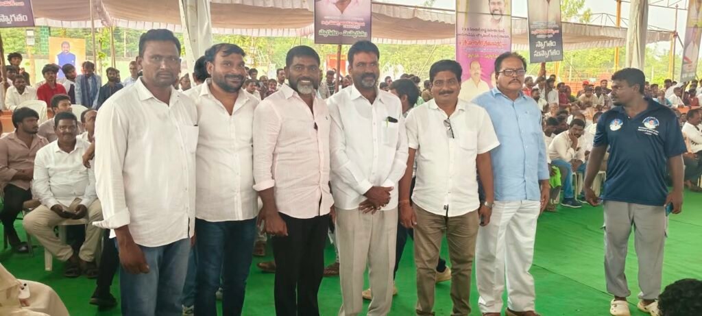 73వ రాష్ట్ర మహిళల సీనియర్ కబడ్డీ ఛాంపియన్‌షిప్‌లో మువ్వ విజయ్ బాబుతో ప్రముఖుల భేటీ